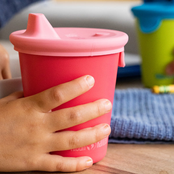 kid-s-cup-sippy-lid-2-pack-l4 10oz_kids_cup_straw_closeup_sippy_square.jpg