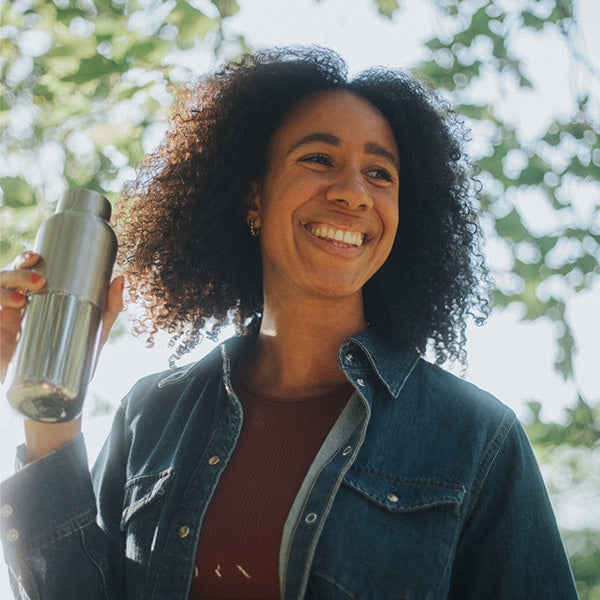 bring-your-own-party-kit-tumblers-and-cocktails-j4 16oz_rise_reflect_woman_smile_square.jpg