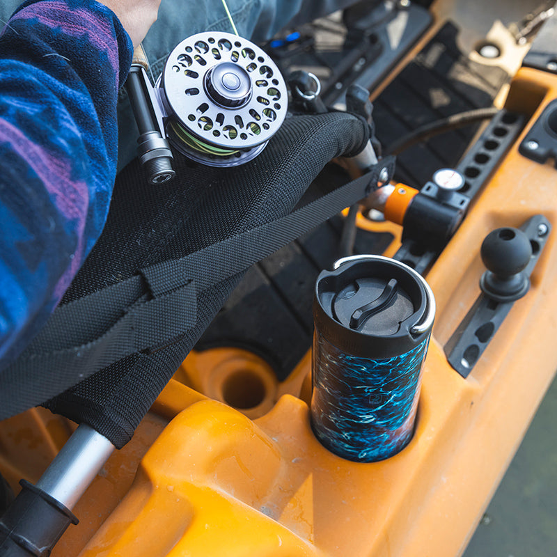 16oz-tkwide-with-cafe-cap-mossy-oak-j0 16oz_tumbler_mossyoak_bass_cafe_kayak_top_square.jpg