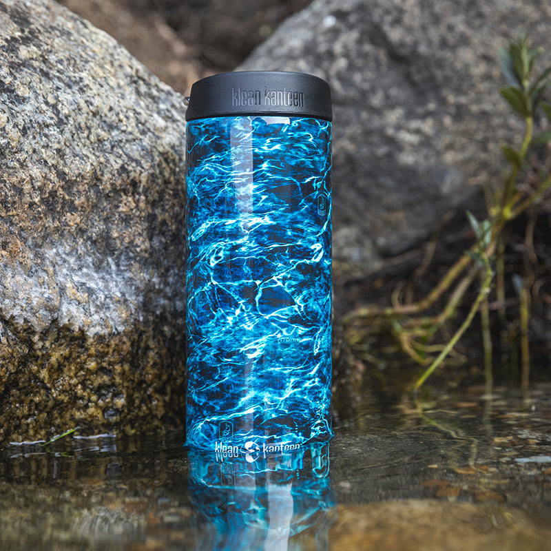 16oz-tkwide-with-cafe-cap-mossy-oak-j0 16oz_tumbler_mossyoak_bass_cafe_water_closeup_square.jpg