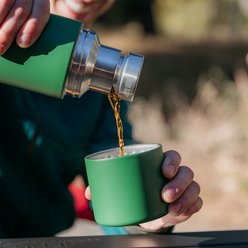tkpro-maintenance-kit-g0 tkpro_32oz_thermos_green_pourthrough_lifestyle.jpg